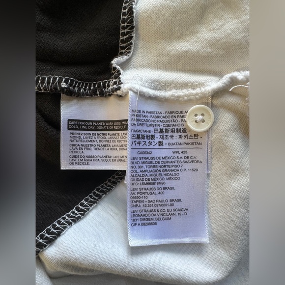 Levi’s Boxy White Crop Polo W/ Black Colorblock, Size, XS, Very Cute, RARE, MINT - Picture 5 of 9